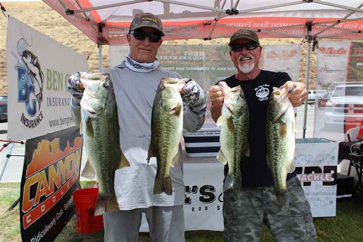 3rd Place Team - Mike Reese and Marc Jeu De Vine
Big Fish 5.22 lbs.
Total Weight 16.18 lbs.